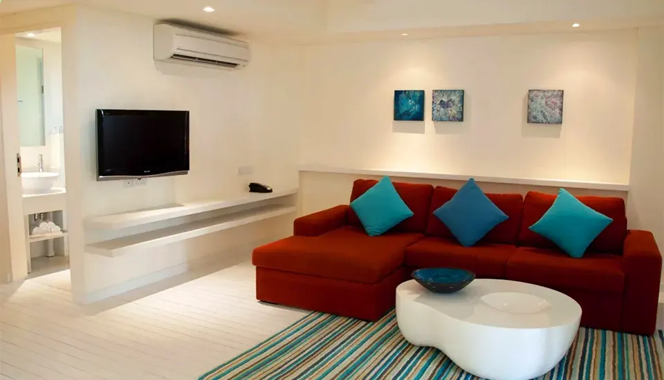 هتل هالیدی این ریزورت کاندوما مالدیو